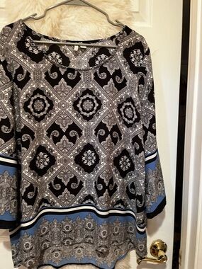 Cato Black and White Paisley Geometric Print Top